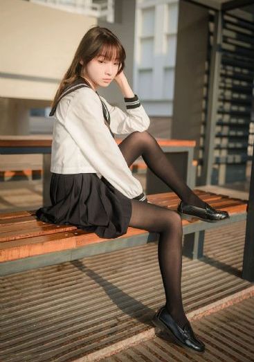 十九岁美女逼逼免费视频_BD韩语高清完整版播放