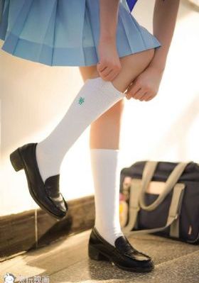 日本免费看黄_蓝光电影免费在线