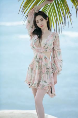 美女露出100%奶光无遮挡网站_720免费全集观看